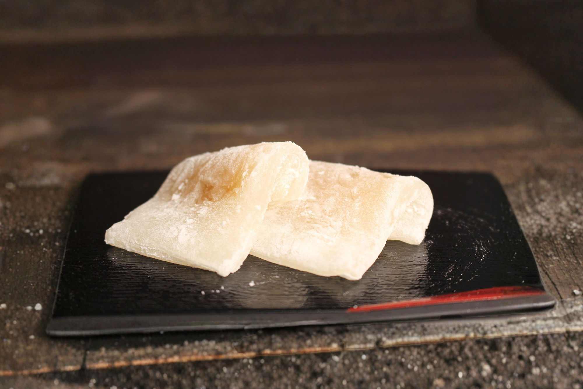 滑らかな口あたりの”栗きんとんおりかさね餅”